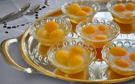 Yeşil Erik Hoşafı Tarifi ve Malzemeleri